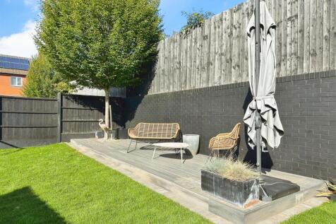 c5a4a7c0--4BF1-A8AB-A9227158718D-18087-000006CAFA5