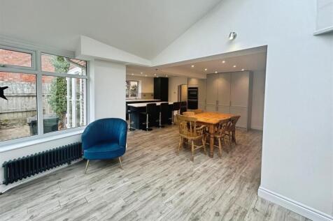 37b4c770-F-44C7-AB50-DEA2DCD1FF86-4210-000002D6E21