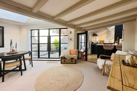 561637cd--4157-BD30-575998E0A4D3-43241-00000C3CB05