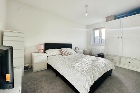 d0e2d864--4ABC-9564-F1EFC301A3D1-31504-000023881F7