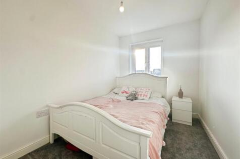 ec625c4c--49BB-9494-32FF3D7390C7-31504-000023881BB