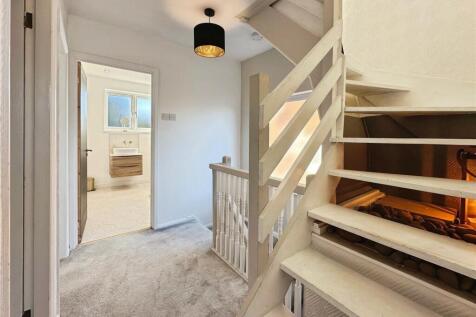 72d1f1e3--4FBA-9BD9-FDBAD8199F25-69919-00002CFF81C