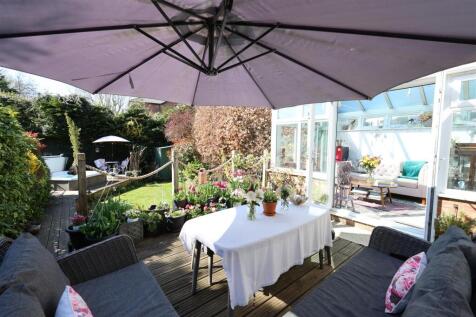 DECKING