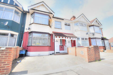 3 bedroom houses to rent in newbury park, ilford, essex