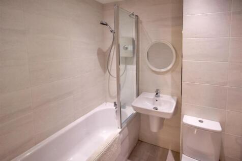 HOUSE BATHROOM