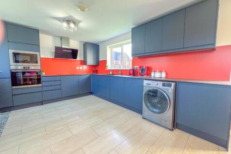 Lower Farm Way - Image-27.jpg