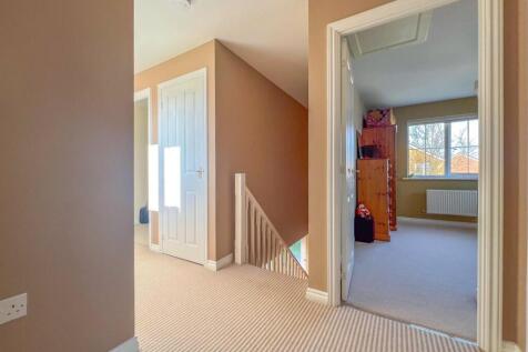 Lower Farm Way - Image-14.jpg