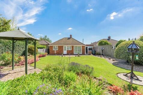 2 Hampden Drive Rear of Property Distance.jpg