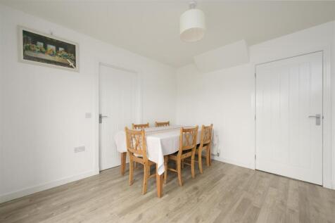 24 Jenny McCallum Way 019.jpg