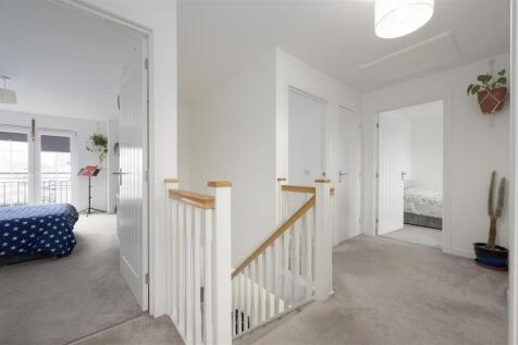 24 Jenny McCallum Way 024.jpg
