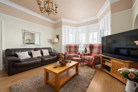 35 Halbeath Road 007.JPG