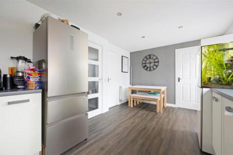 13 Roe Deer Place 011.JPG