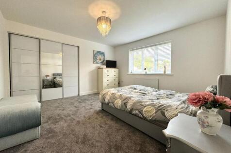 PHOTO-2025-04-30-13-02-22 5.jpg