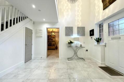 PHOTO-2025-04-30-13-02-22 11.jpg