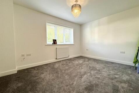 PHOTO-2025-04-30-13-02-22 13.jpg