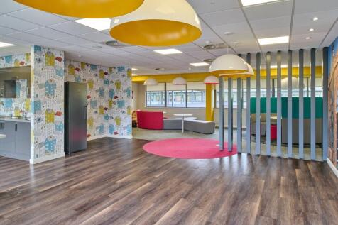 DSC_3002_250916_BAR_Binley Court_HI RES.jpg