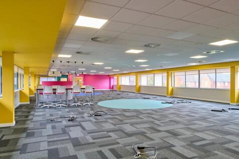 DSC_3085_250916_BAR_Binley Court_HI RES.jpg