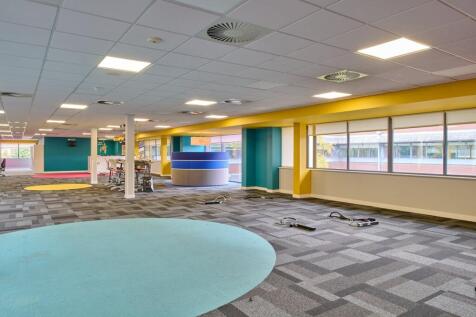 DSC_3076_250916_BAR_Binley Court_HI RES.jpg