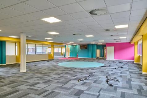 DSC_3072_250916_BAR_Binley Court_HI RES.jpg