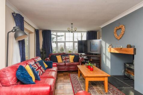 127 Wolverhampton Road - Sitting Room.jpg