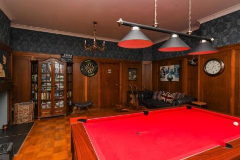 127 Wolverhampton Road - Games Room (2).jpg