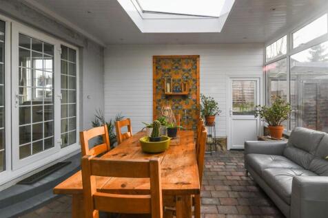 127 Wolverhampton Road - Garden Room.jpg