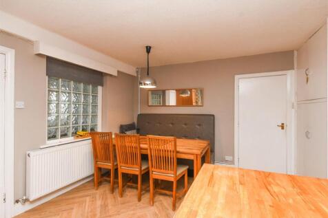 127 Wolverhampton Road - Kitchen Diner (2).jpg