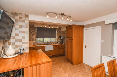 127 Wolverhampton Road - Kitchen Diner.jpg