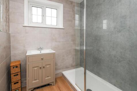 127 Wolverhampton Road - Shower Room.jpg