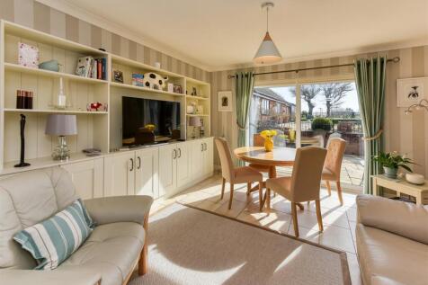 Tinkers Croft-Breakfast Room.jpg