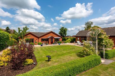 Tinkers Croft-JUN25-garden3.jpg