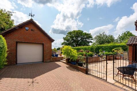 Tinkers Croft-JUN25-garden1.jpg