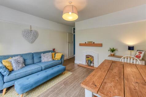 36 Pennhouse Avenue-Dining Room.jpg