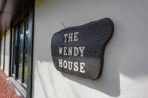 The Wendy House-Sign.jpg
