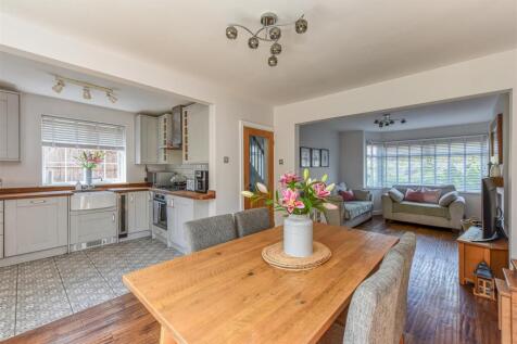 53 Wakeley Hill-Dining Area.jpg
