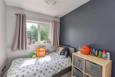 53 Wakeley Hill-Bedroom 3.jpg