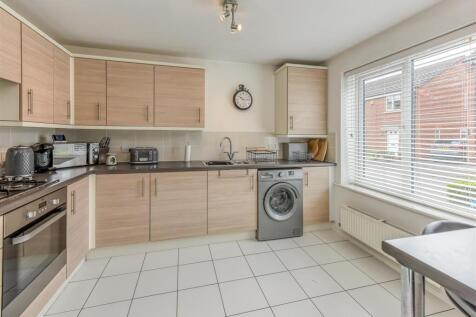 5 Taper Close-Kitchen (2).jpg