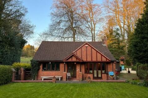 Earlswood Lodge-VENDOR PIC (1).jpg