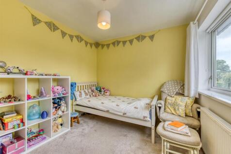 Stonegarth-Bedroom 4.jpg