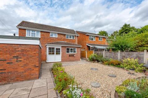 5 Churchward Grove-External (3).jpg