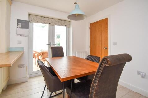 Eden House - Dining Kitchen.jpg