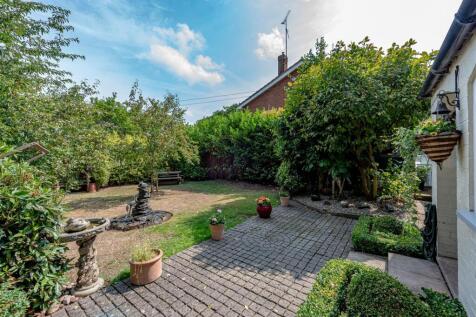 Smestow Gate Cottage-External (7).jpg