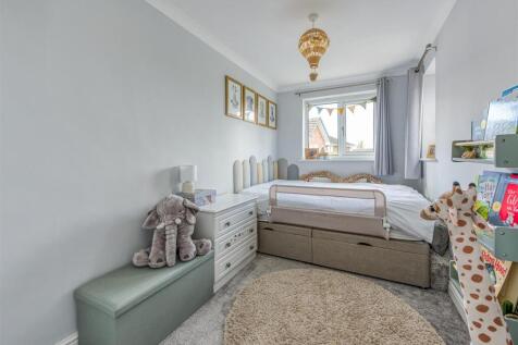 50 Cowley Drive-Bedroom 2.jpg