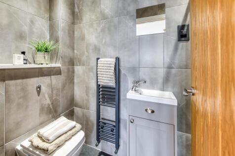 108 Springhill Lane-19.jpg