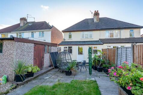 42 Regent Road-10.jpg