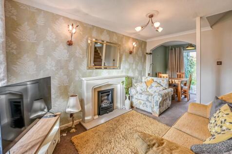 18 Longford Close-9.jpg