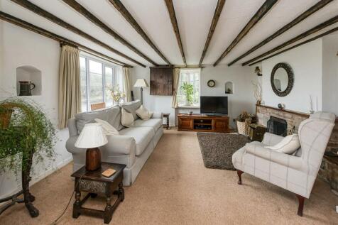 Greystoke Cottage-lounge.jpg