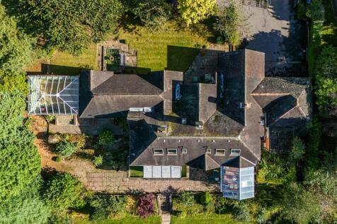 Tudor Lodge-drone-1.jpg