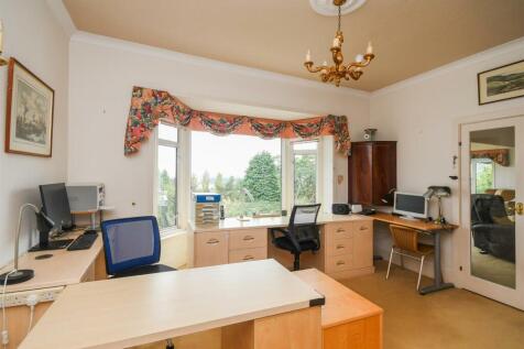 Tudor Lodge - Dining Room.jpg