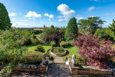 Tudor Lodge-external5.jpg